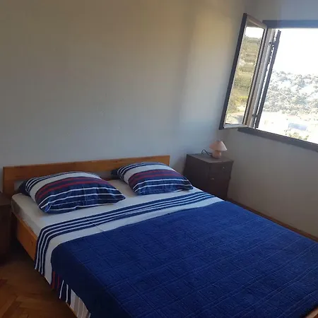 Ljuba Appartement *